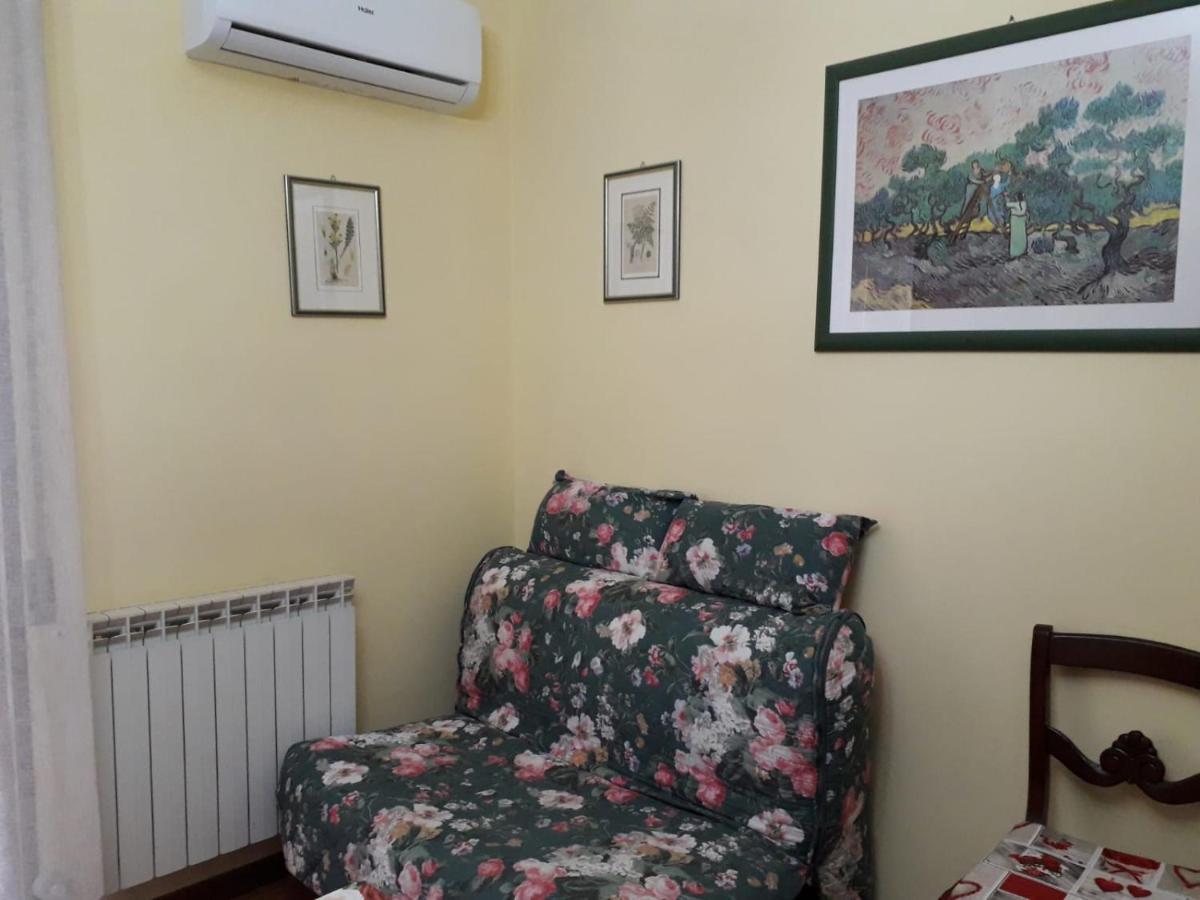 Apartament Locazione Turistica Di Pucci Lidia Asyż Zewnętrze zdjęcie