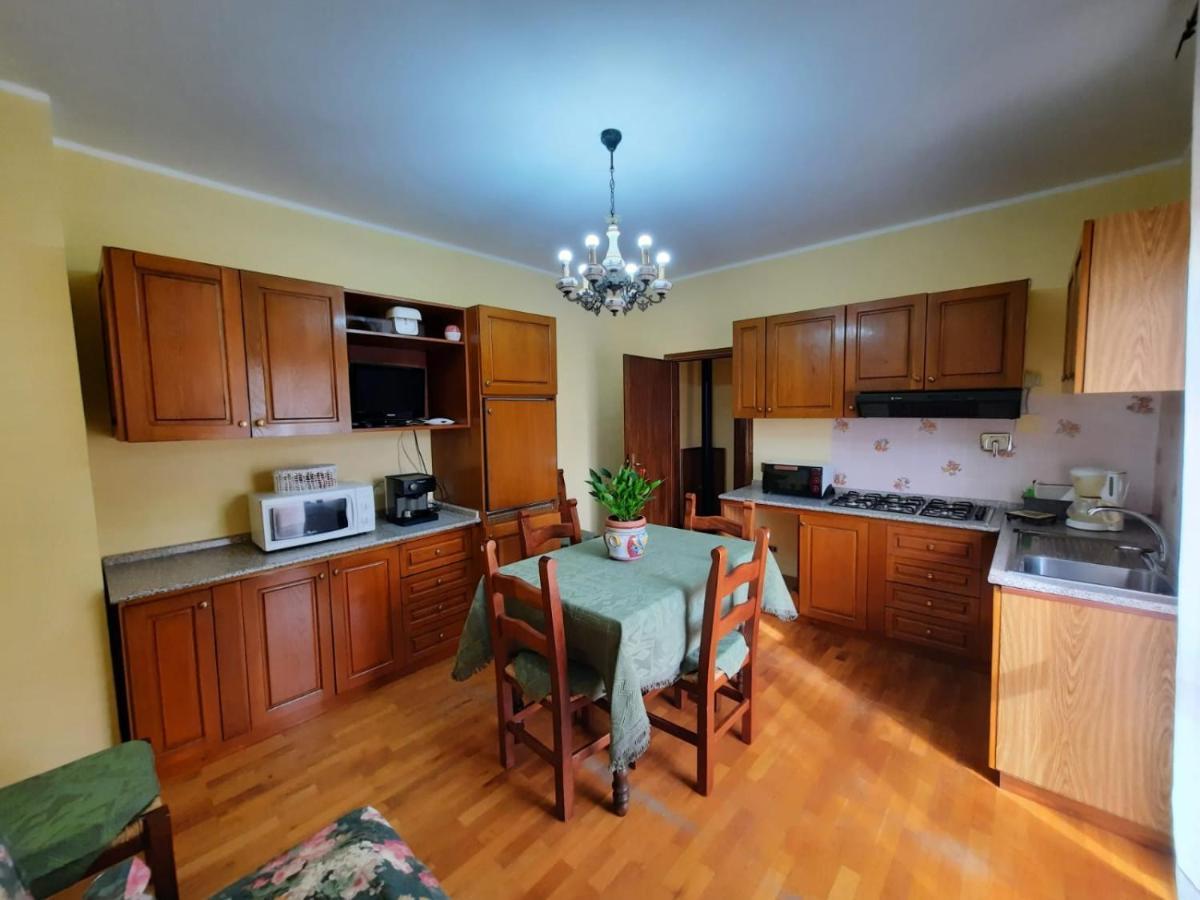 Apartament Locazione Turistica Di Pucci Lidia Asyż Zewnętrze zdjęcie
